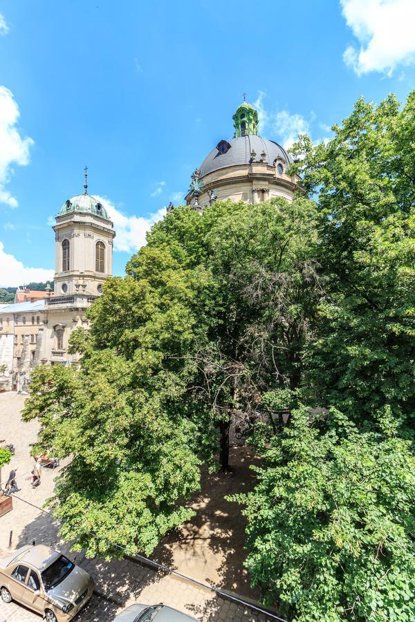 Dominicana L L Historical Center * Lviv