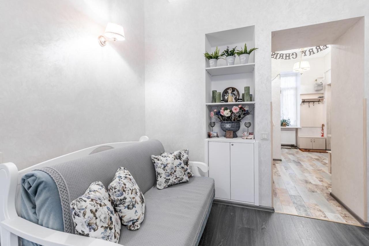 Dominicana L L Historical Center Apartment Lviv